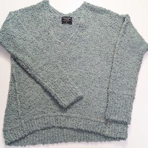 ABERCROMBIE & FITCH, Cozy Oversized Boucle V-Neck Pullover, Green, Size Small